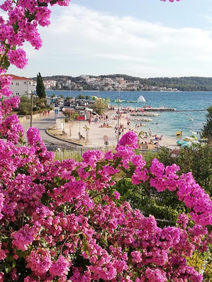 Apartman Simac Okrug Gornji Trogir Ngoại thất bức ảnh
