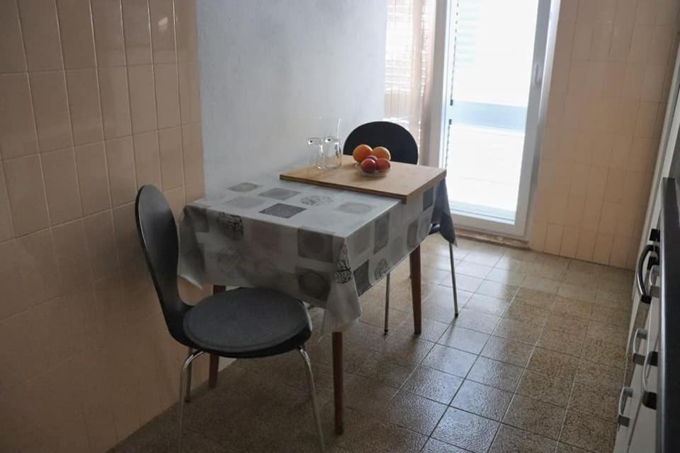Apartman Simac Okrug Gornji Trogir Ngoại thất bức ảnh