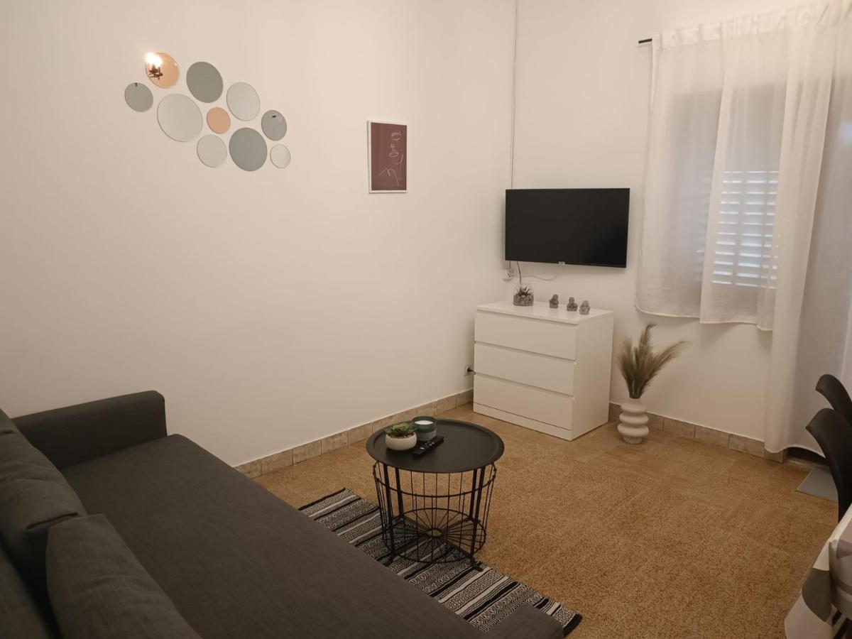 Apartman Simac Okrug Gornji Trogir Ngoại thất bức ảnh