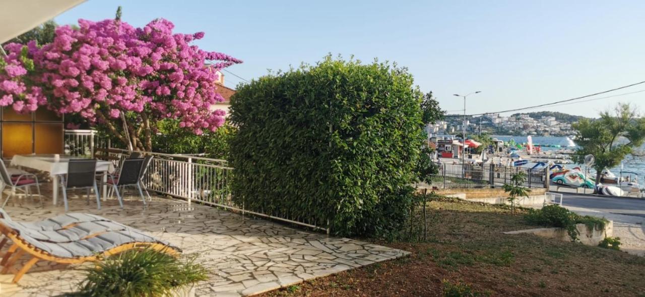 Apartman Simac Okrug Gornji Trogir Ngoại thất bức ảnh