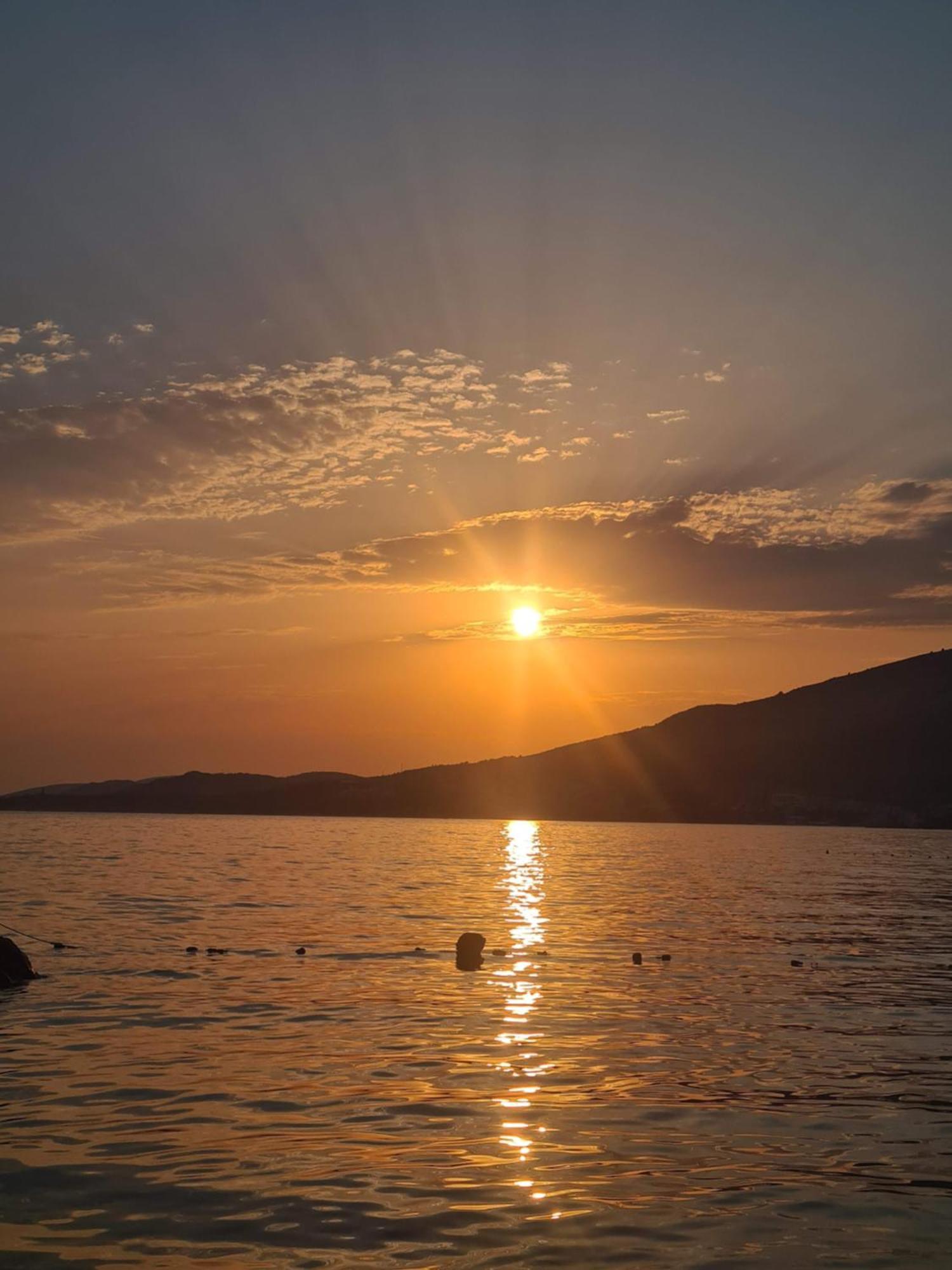Apartman Simac Okrug Gornji Trogir Ngoại thất bức ảnh