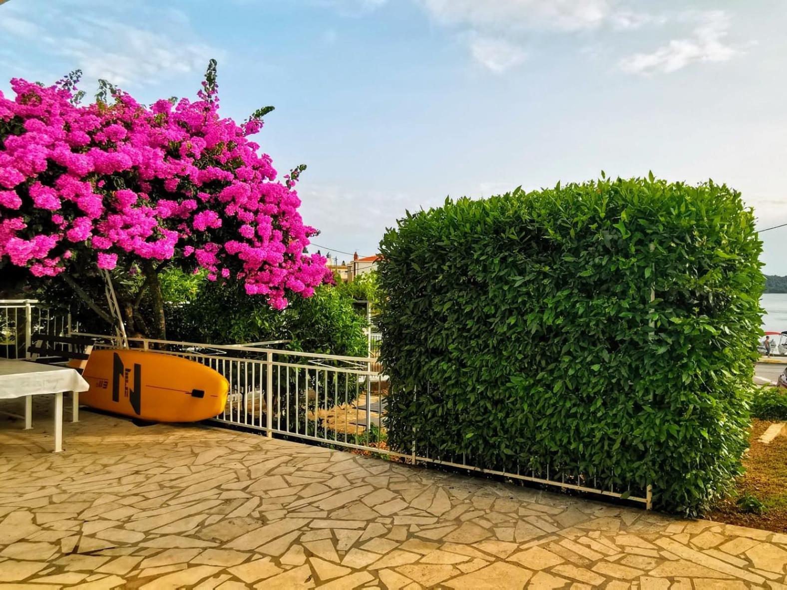 Apartman Simac Okrug Gornji Trogir Ngoại thất bức ảnh